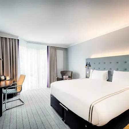 Premier Bad Cannstatt Otel 3*