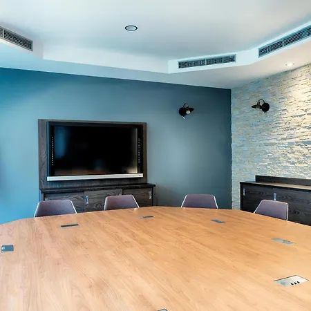 Ξενοδοχείο Premier Bad Cannstatt 3*