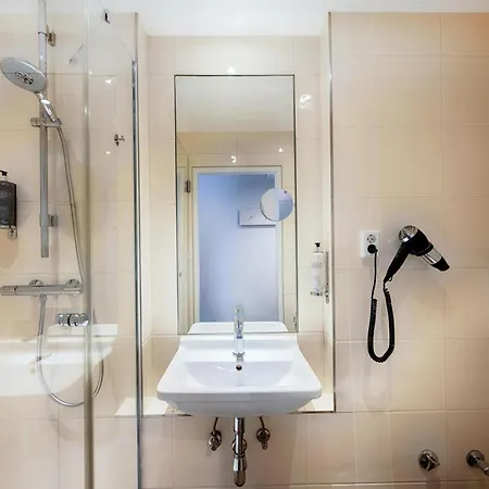 Hotel Premier Bad Cannstatt Stoccarda