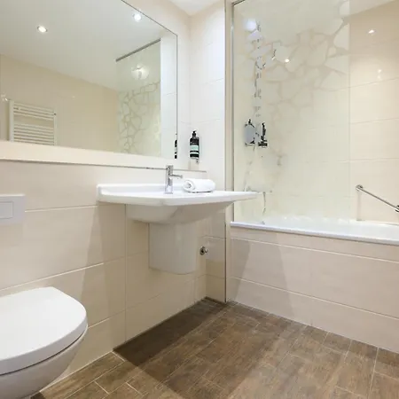 Premier Bad Cannstatt Hotel 3*